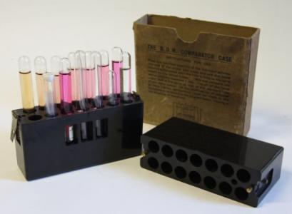 pH Comparator Case